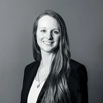 Schedule Immigration Consultation with Immigration Attorney Pepper Glenn